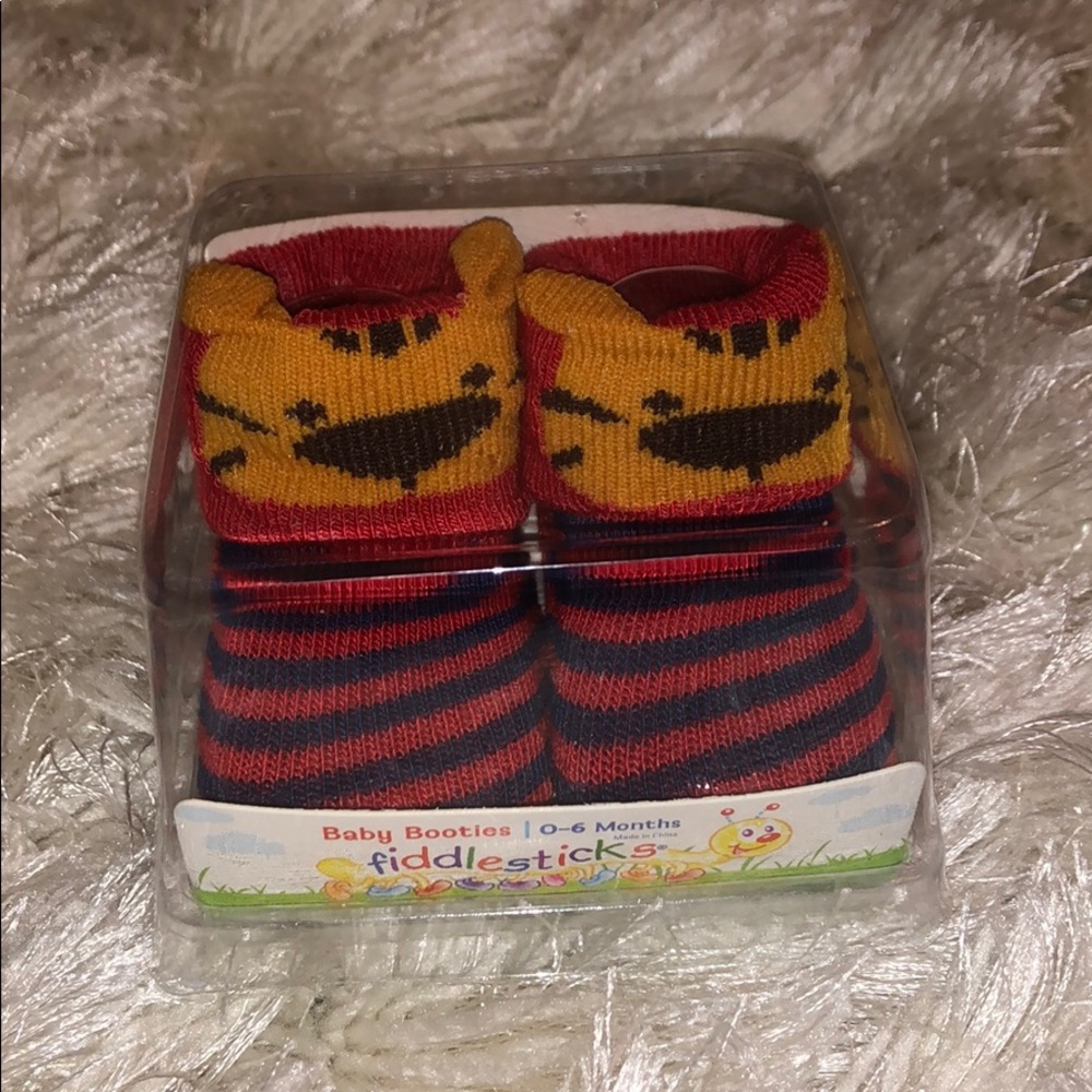 Baby Booties - Picture 2 of 3